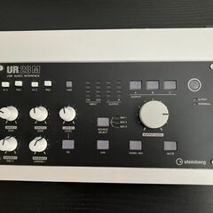 USB接続オーディオインターフェイス UR28Mの画像