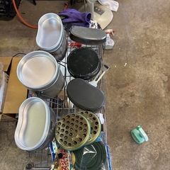 飯ごうと蚊取り線香の画像
