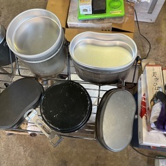 飯ごうと蚊取り線香の画像