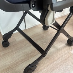 ネムリラ 手動  コンビ　ハイローチェアの画像