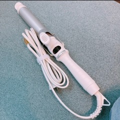 ほぼ新品！⭐︎サロニア カールヘアアイロン⭐︎