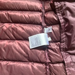 ユニクロ　ウルトラライトダウン　Lサイズの画像