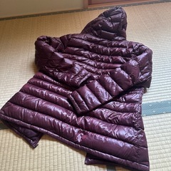 ユニクロ　ウルトラライトダウン　Lサイズの画像