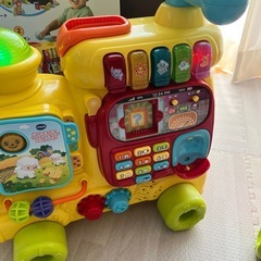 おもちゃ Vtech ウォーカー&ライド ABCトレインの画像