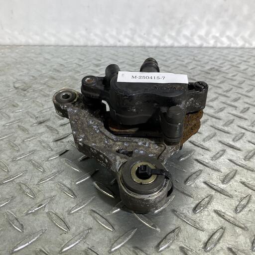 HONDA フュージョン フロントキャリパー ホンダ [M-250415-7]