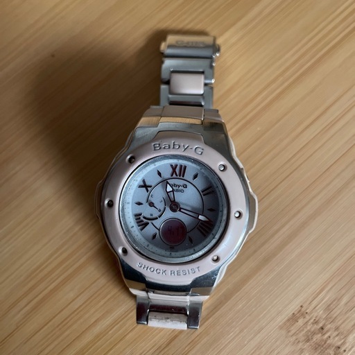 カシオのベビーGソーラー時計