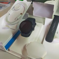 Google pixel Watch2 本体　LTE/WiFi(ブラック) 保護ケース、保護フイルムおまけ付き【超美品】の画像