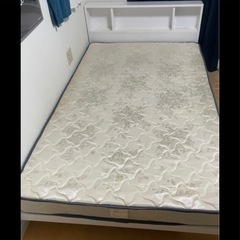 【取引中】マットレス セミダブル