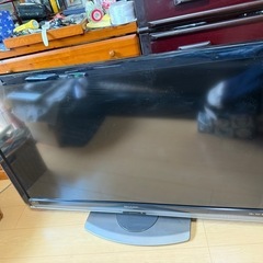 シャープAQUOS46型Blu-ray付きテレビ