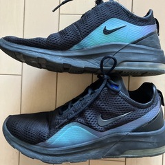 NIKE AIR スニーカーの画像