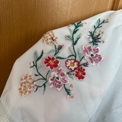one＊way 刺繍トップスの画像