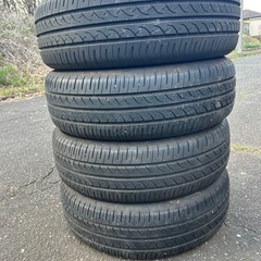 夏タイヤ　195/65R15 4本
