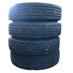 A756 2021年製 バリ山 DUNLOP DECTES SP122 225/90R17.5 4本 ダンロップ トラックタイヤ 夏タイヤ 石狩市の画像
