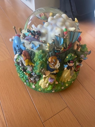 ディズニー　スノードーム　オルゴール