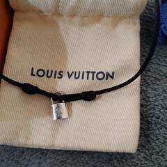 ルイヴィトン LOUIS VUITTON ブレスレットユニセフ ブラスレ シルバー ロックイット  【中古】の画像