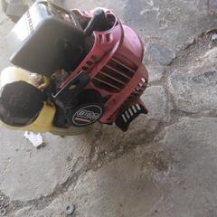 エンジン草刈り機の画像