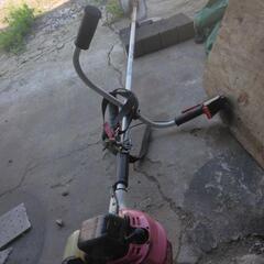 エンジン草刈り機
