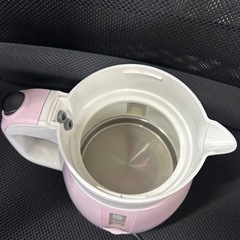 タイガー魔法瓶(TIGER) 電気ケトル 湯沸かし わく子 0.6L 転倒お湯漏れ防止 カラ炊き防止 ピンク PCF-G060P
の画像