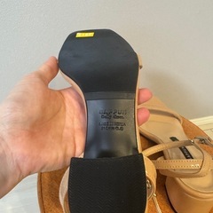 【新品】SAPPUN⭐︎ストラップサンダル⭐︎ベージュ⭐︎21.5cmの画像