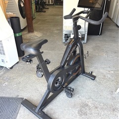 札幌市内配送可 美品 SIXPAD The Bike シックスパッド エアロバイク SS-AU00A 専用タブレット付きの画像