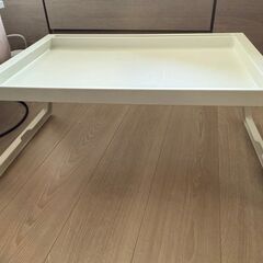  IKEA 折りたたみ式ミニ白テーブル（売却）の画像