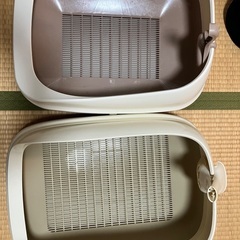 ネコちゃん用システムトイレ(中古)2セットの画像