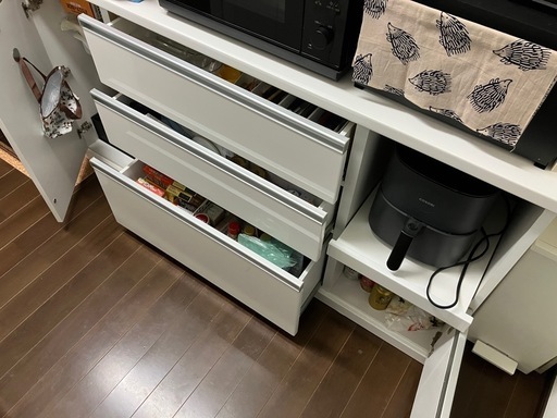 食器棚　直接受け渡し限定 ニトリ（NITORI） 幅150cm 食器棚(レジューム 150TF-H WH/150QH-R WH