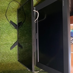 テレビ、モニター2台