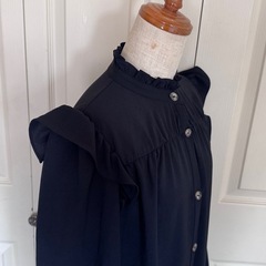 ZARA フリルシャツワンピースの画像