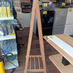 折りたたみハンガーラック　木製　ブラウン　A型　サイズ（約）幅80×奥45×高148　　■近隣配送無料 買取GO‼　栄和店の画像