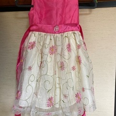 女の子用ドレスの画像