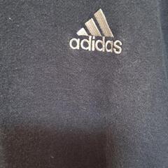 adidas アディダス プリントスウェットトレーナー　L ネイビー　お譲りしますの画像