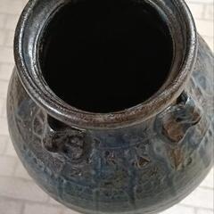 花瓶　陶器の画像