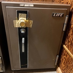 中型耐火金庫