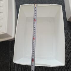 蓋付きケース3セットの画像