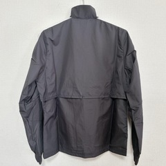 [新品未使用品]　プーマ　ウィンドブレーカー　パーカージャケット　レディース　S 薄手の画像