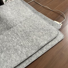 電気カーペット　絨毯　ラグ
の画像