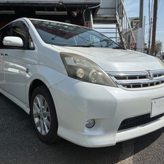 トヨタ　アイシス　プラタナ　リミテッド
