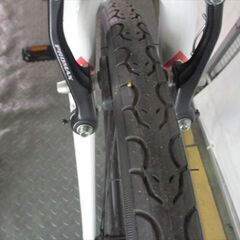E238★新古車★37800円★整備済み クロスバイク 【SCHWINN　SPORTERRA　白　48センチ】の画像