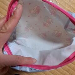 キキララポーチの画像