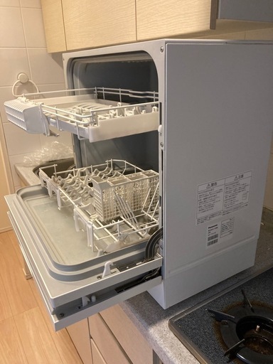 2021年製Panasonic NP-TH4