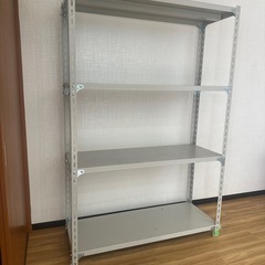 スチール棚の画像