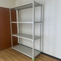 スチール棚の画像