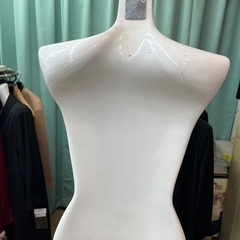 【レイアウト】婦人用ボディ　白の画像
