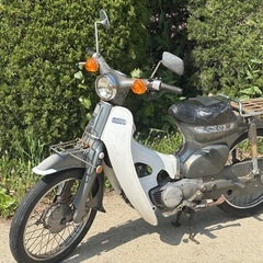 ホンダ スーパーカブ70 カモメ レストアベースで。