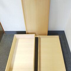 △ B 桐衣装箱 桐箱 きりばこ 衣装ケース 2段 高さ 23cm 幅 45.7cm 奥行 91.5cm  汚れとフタに亀裂有りの画像