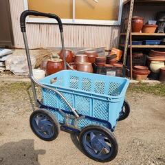 ラクラク台車　シルバーカー　荷車　押し車

の画像