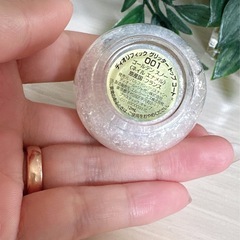 ★24日まで ディオリフィック グリッタートップコート001 ゴールデンスノーの画像