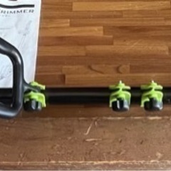 超軽量コードレス伸縮植木バリカン（充電式電動）