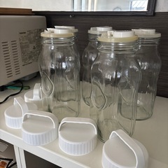 バラ売り可能　2リットル　果実酒　瓶　　　　5本の画像